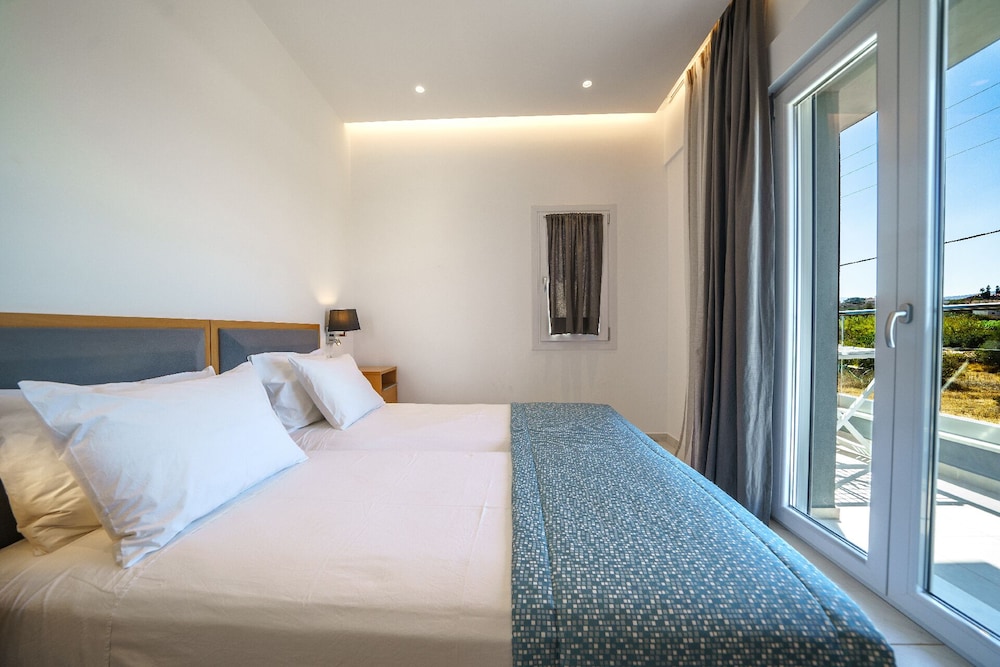 Elysian Suites 14/61