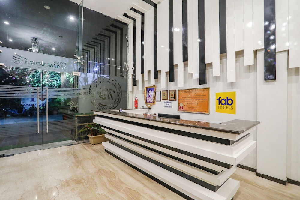 Hotel Mahendra 8/44