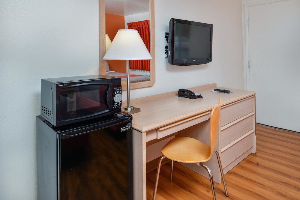 Motel6 Salem, OR - Expo Center 40/58