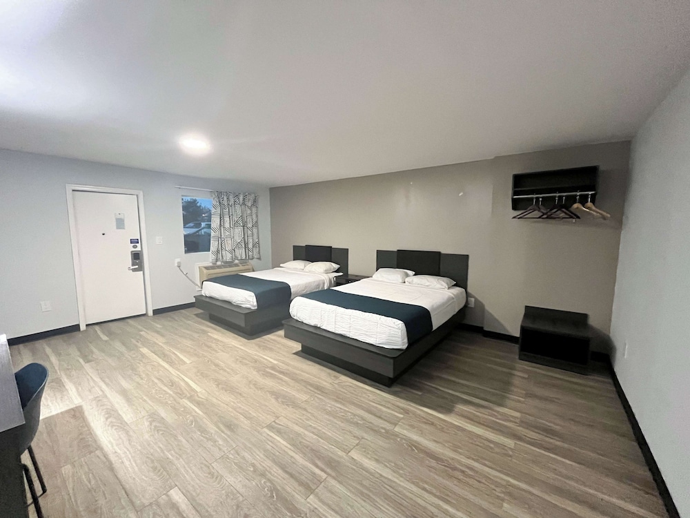 Motel6 Williamstown, NJ - Black Horse Pike 12/24