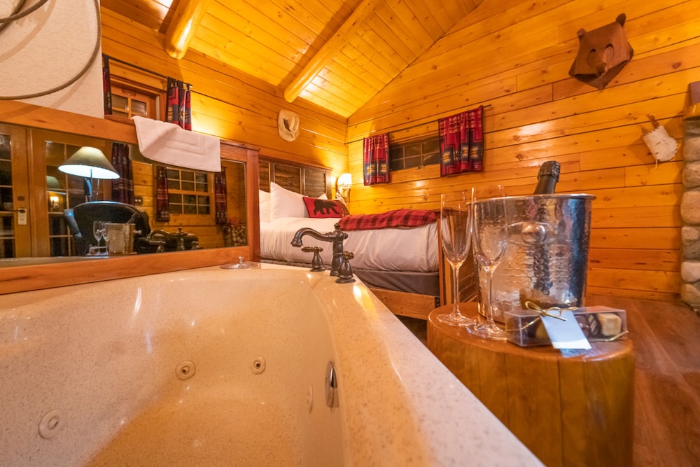 Baker Creek Mountain Resort 10/66