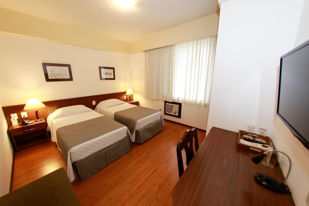 TIMBO PARK HOTEL 12/58