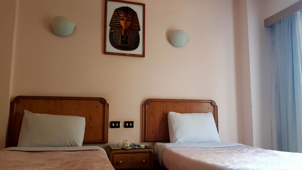 New Pola Hotel Luxor 7/21