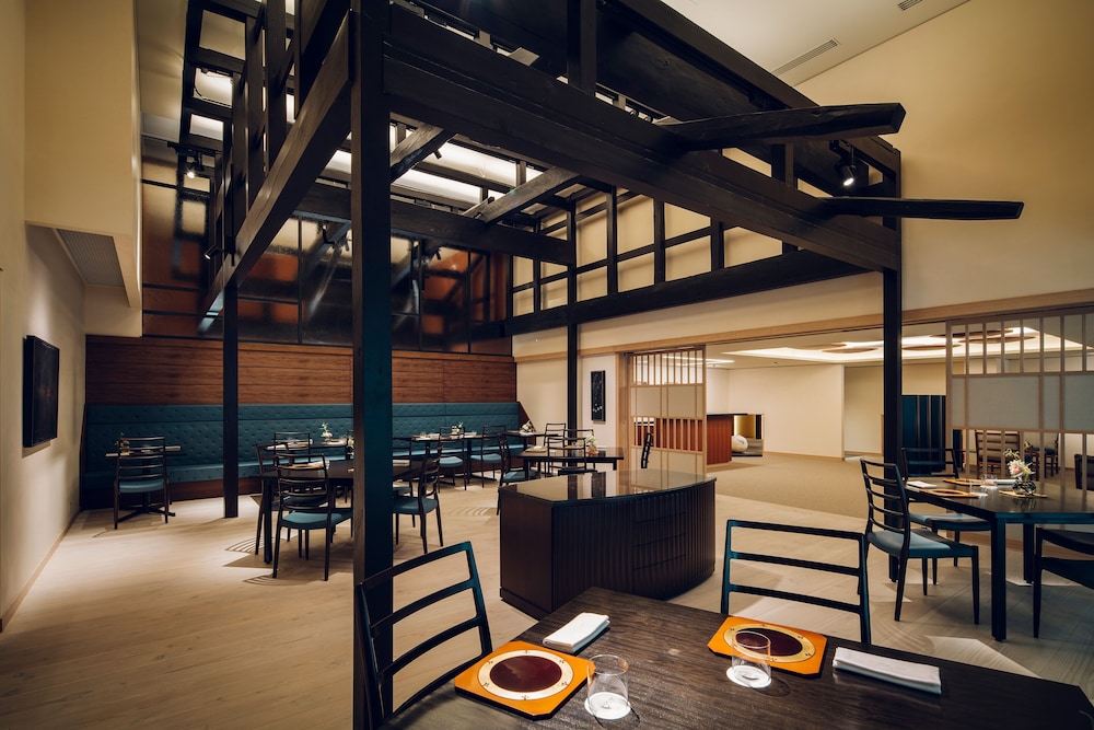 The Hiramatsu Kyoto 38/48