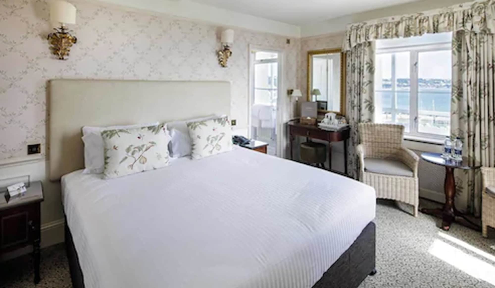 Classic, Twin Beds, Sea View