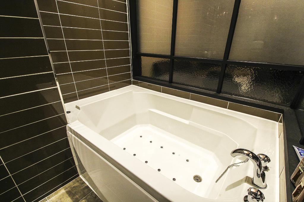 Two Heart Hotel Gimhae 50/55
