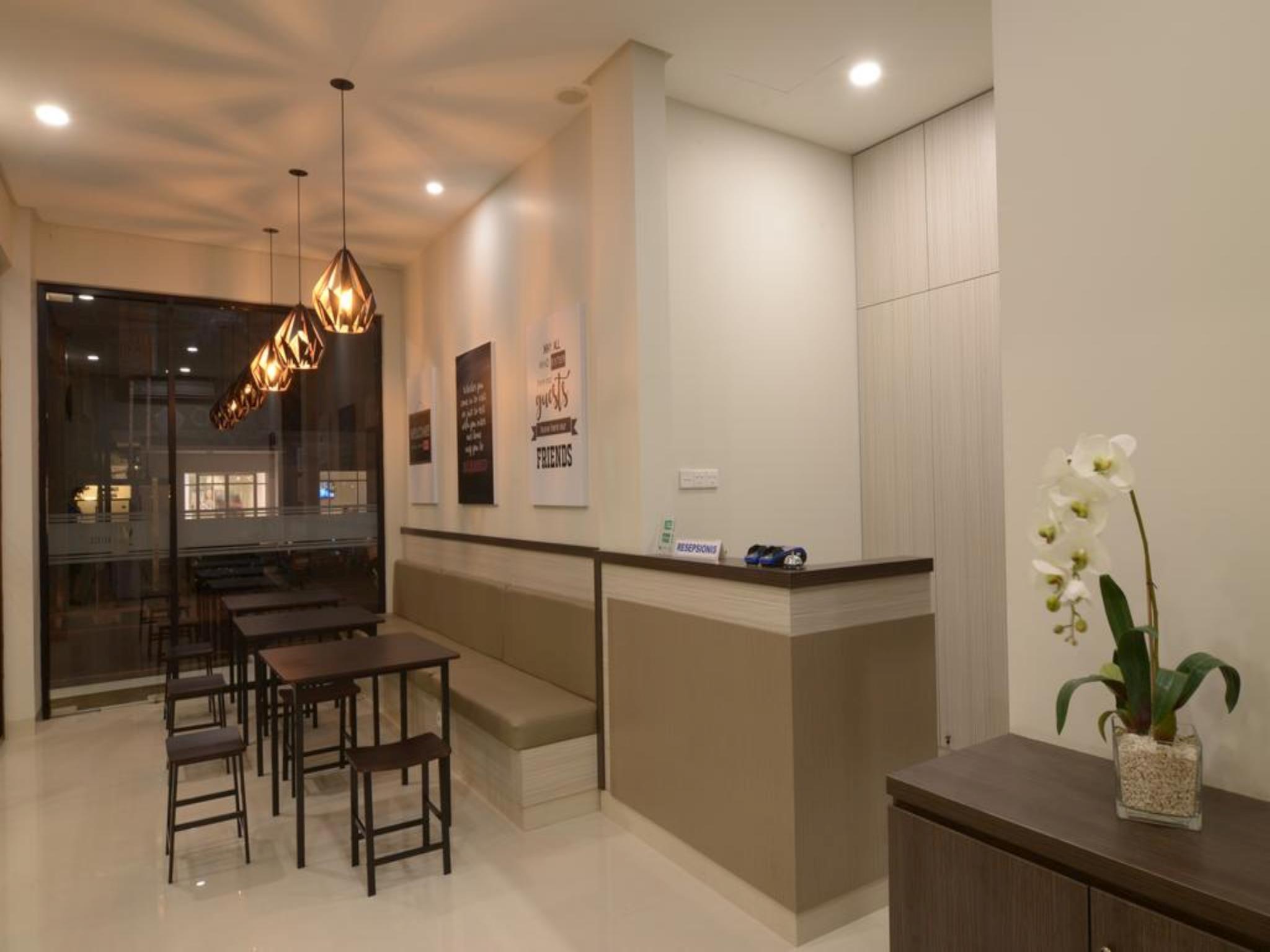 Yobel Guest House 6/25