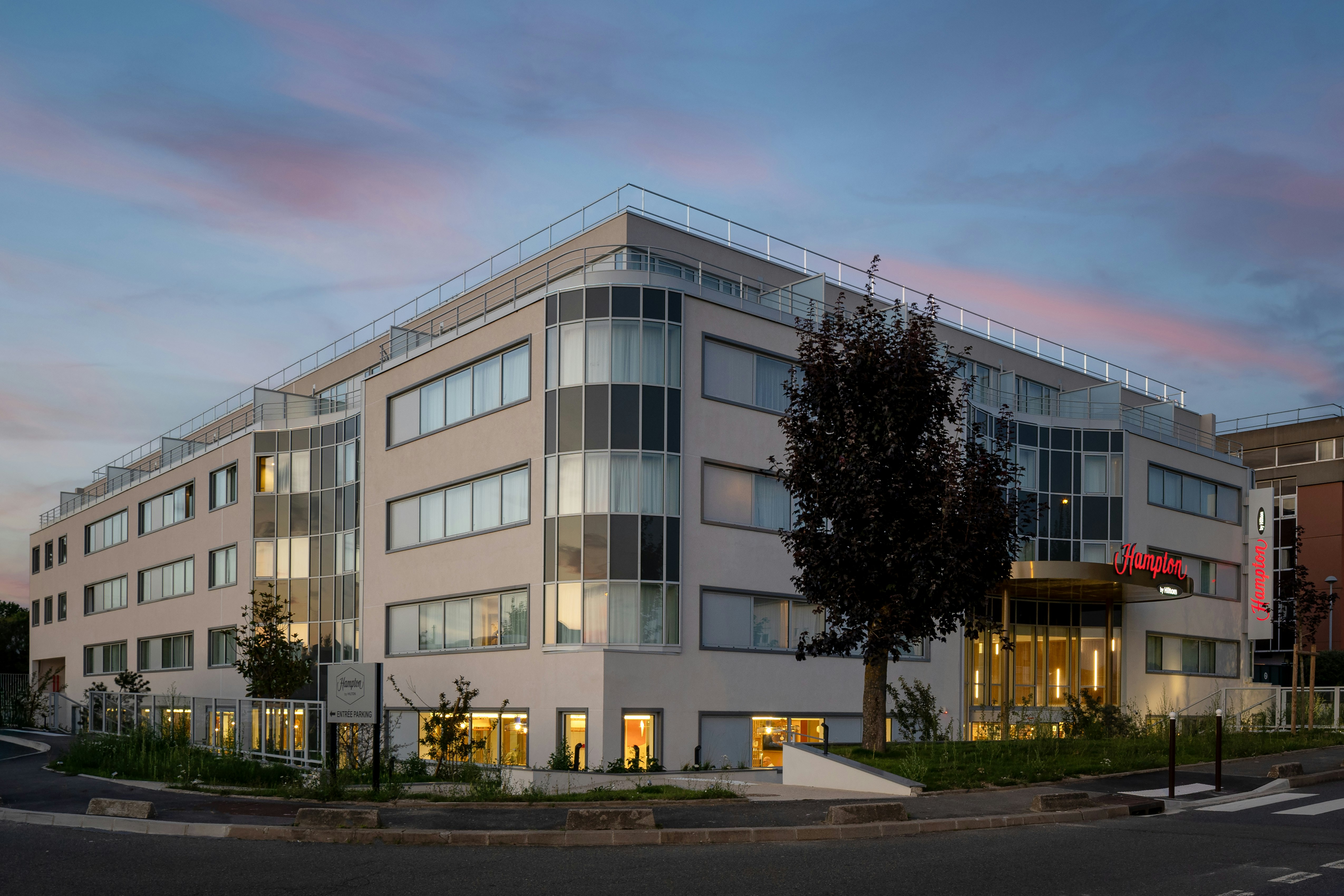 Hampton by Hilton Paris Charles de Gaulle Airport 4/49