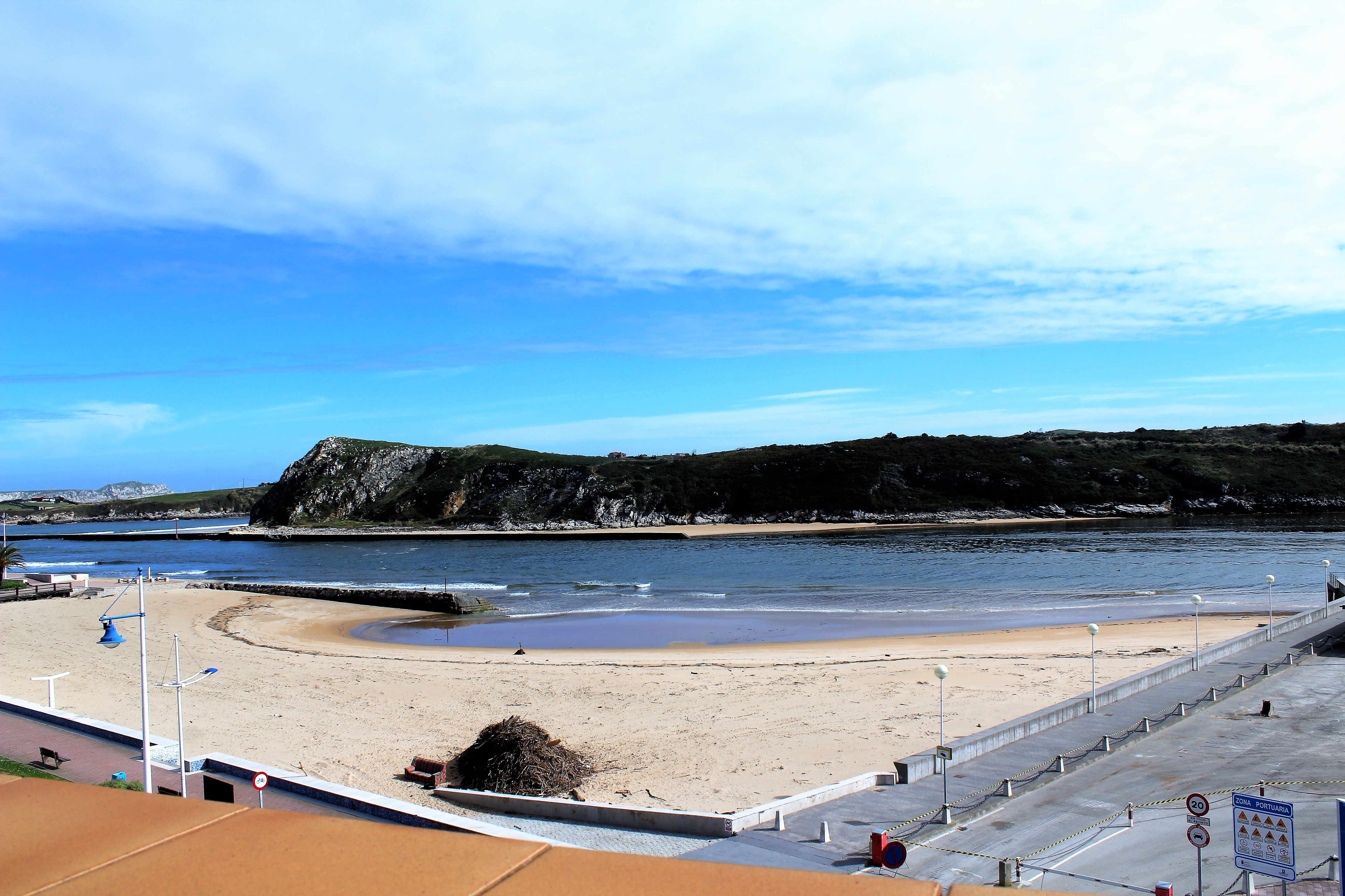 El Muelle De Suances 45/50