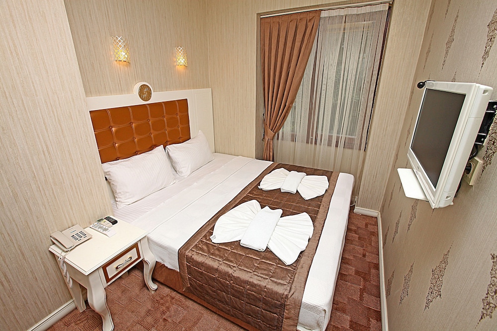 Cuento Hotel 5/62