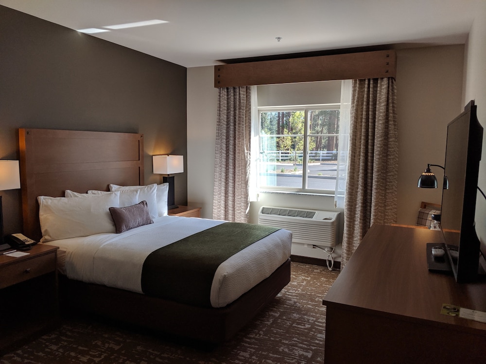 GrandStay Hotel & Suites Sisters 5/33