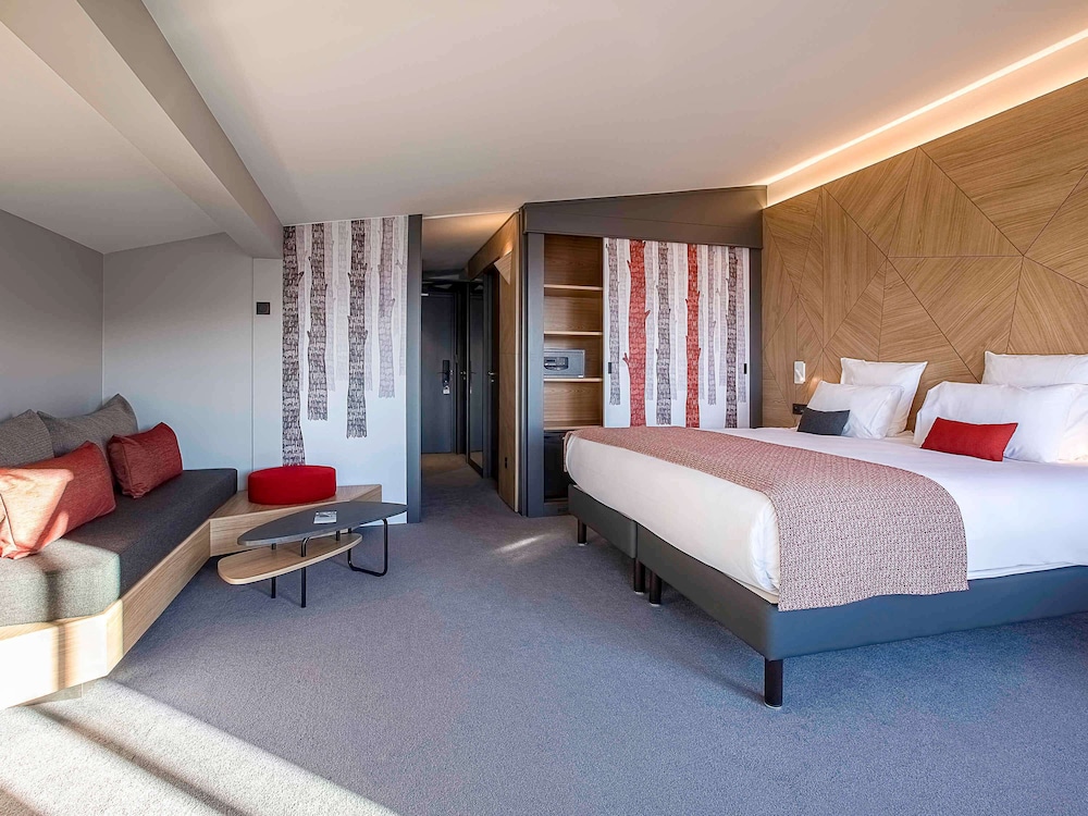 غرفة قياسية بسرير كينج بشرفة، Hotel Mercure Les Arcs 1800 & Spa 3/5