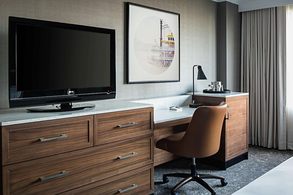 Hilton New Orleans Airport 50/75
