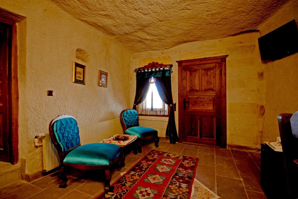 Miras Hotel 23/49