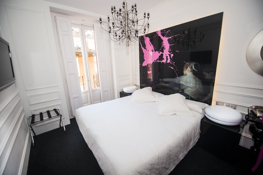 Posada Del Dragon 67/68