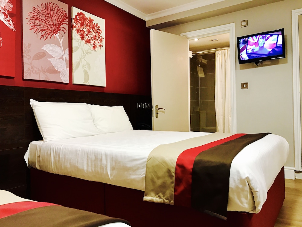 Royal Cambridge Hotel 29/61