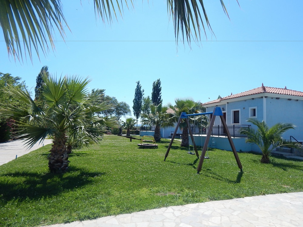 Kalloni Village 34/60