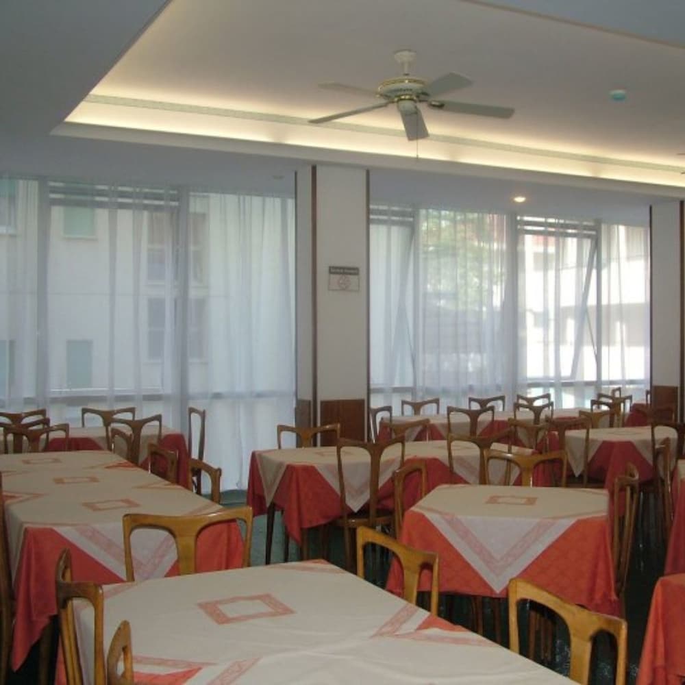 Hotel Bacco 19/22