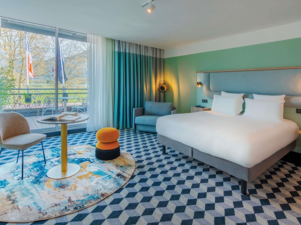 Splendid Hotel Lac d Annecy, Handwritten Collection 14/50