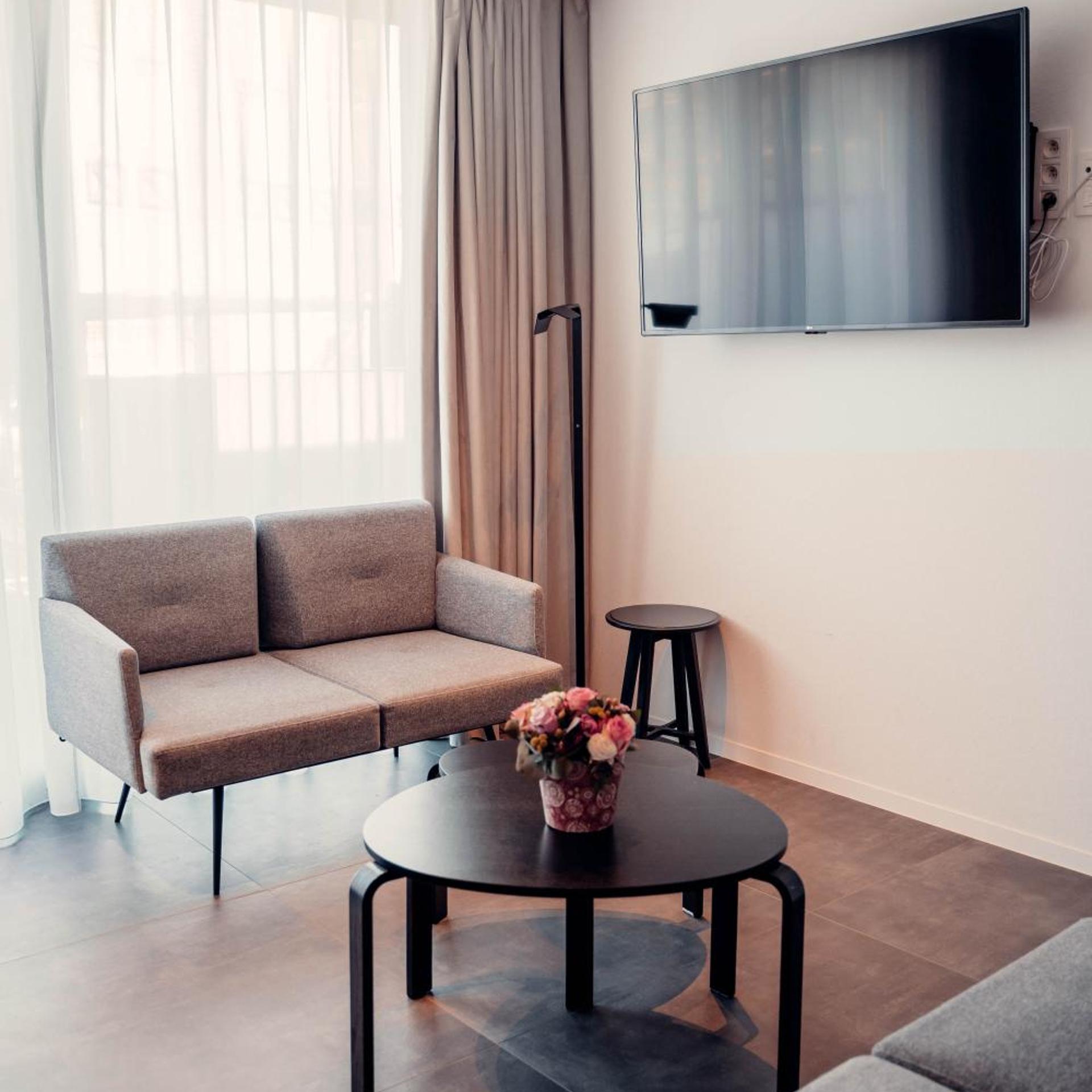 Casino Hotel 28/50