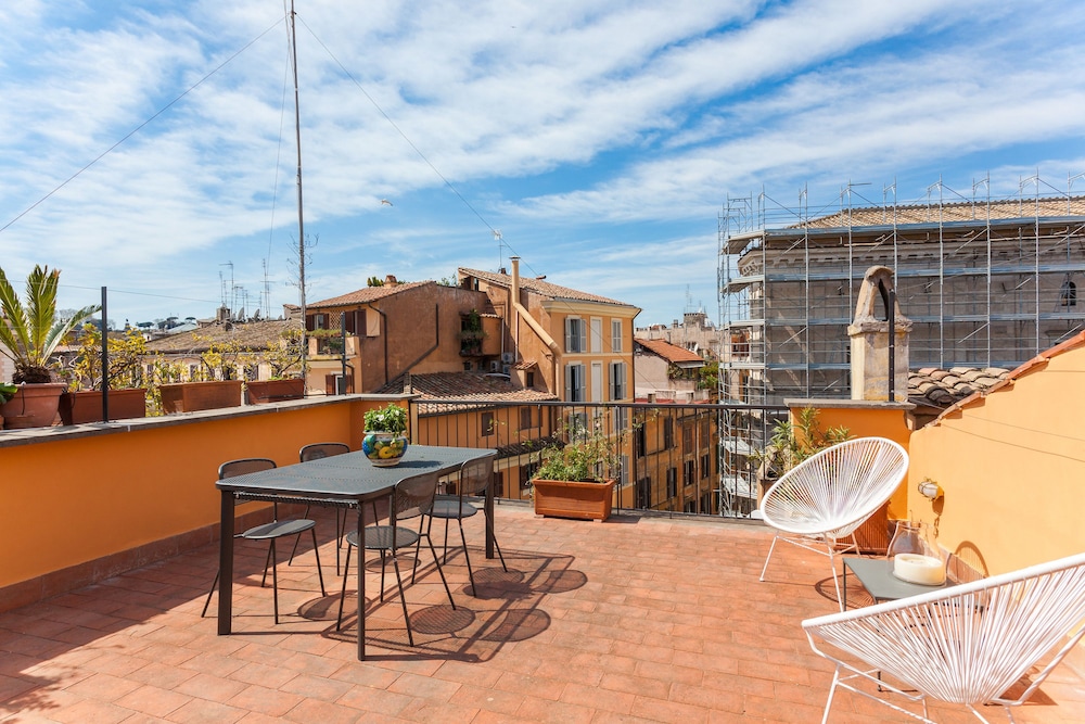 Rome as you feel - Baullari with Terrace 15/22