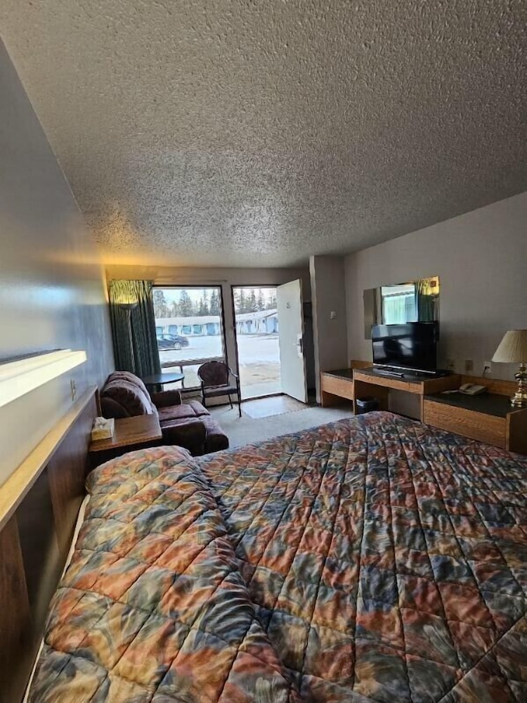 Howard Johnson by Wyndham Edson 50/57