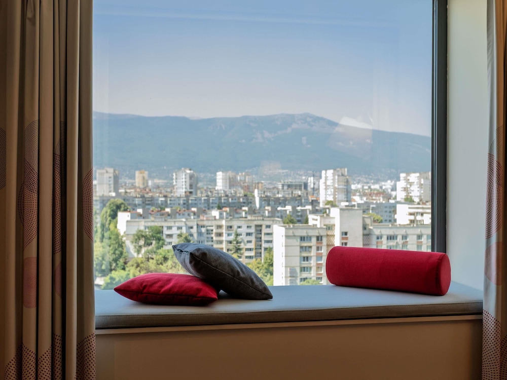 NOVOTEL SOFIA 71/73