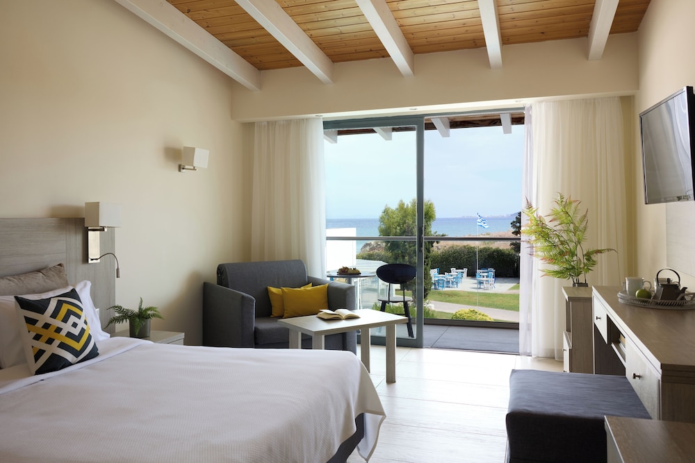 Blue Bay Beach Resort 28/61