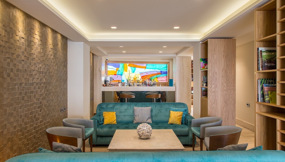 DDREAM HOTEL 42/63