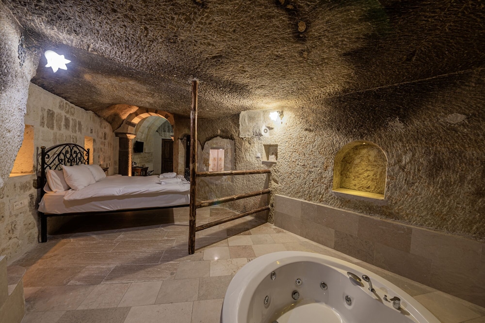 Konak Bezirhane Cave Otel 14/50