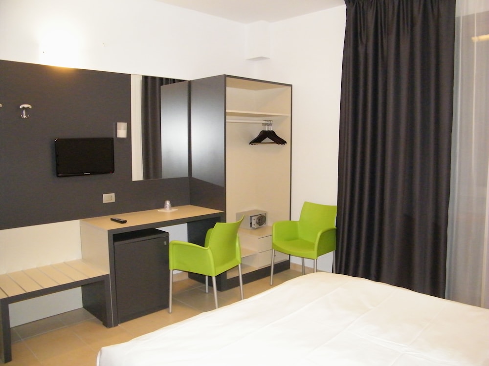 Althea Palace Hotel 16/45
