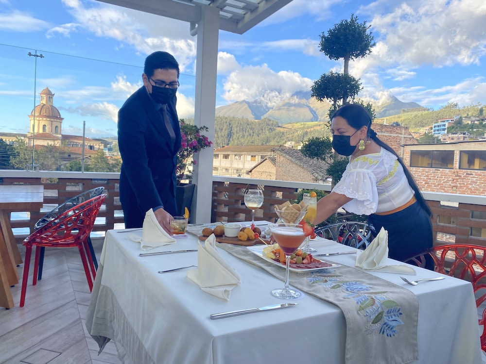 Hotel Otavalo 37/49