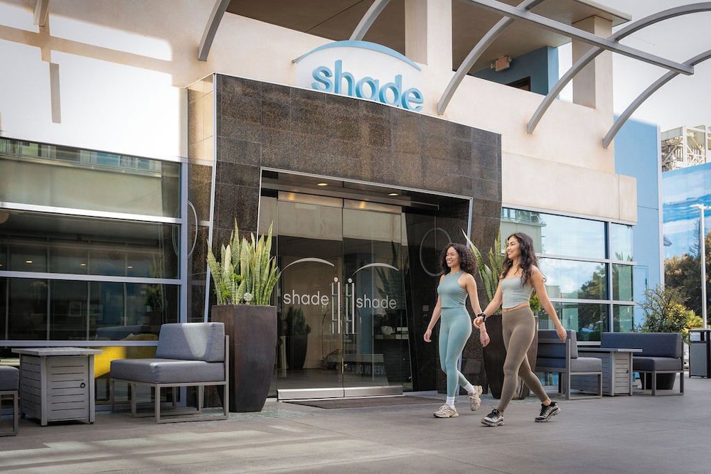Shade Hotel Redondo Beach 36/44