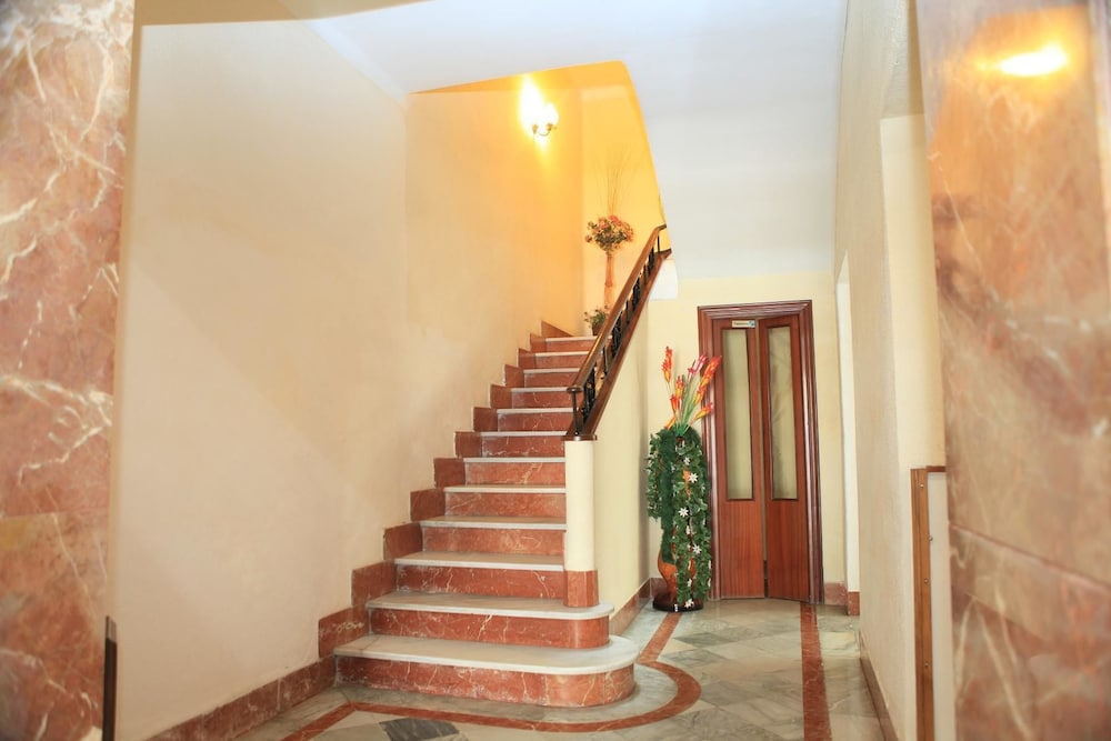 Hotel El Coloso 16/36