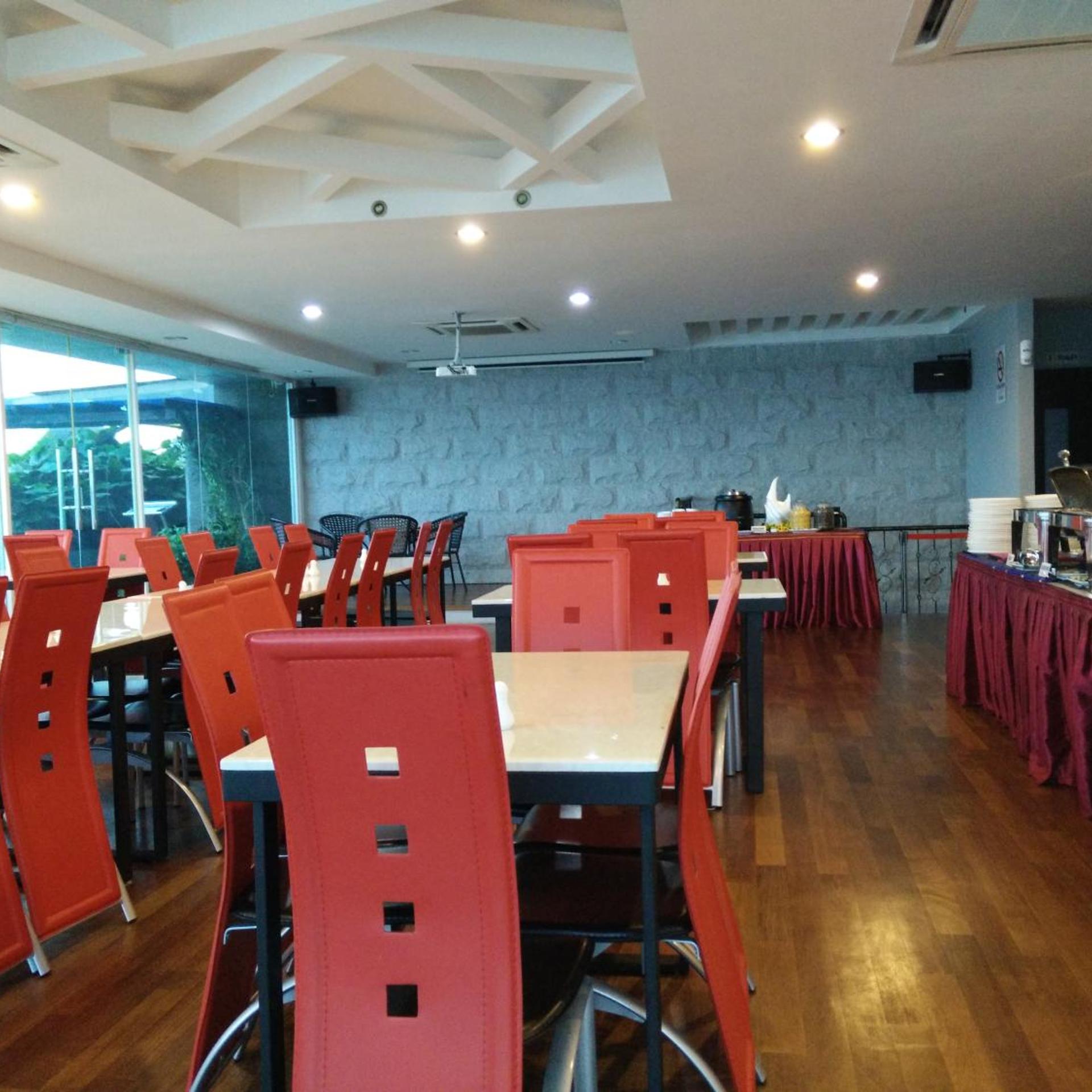 Hotel Balik Pulau 44/51