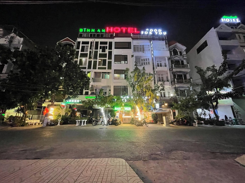 Binh An Hotel 1/24