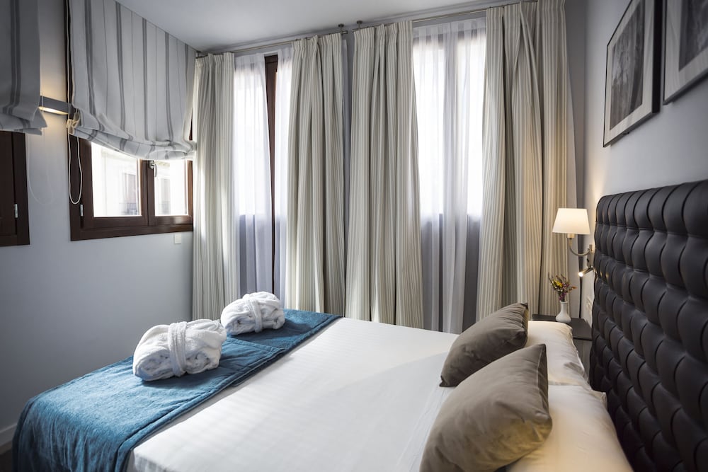 La Casa De La Trinidad Suites 15/50