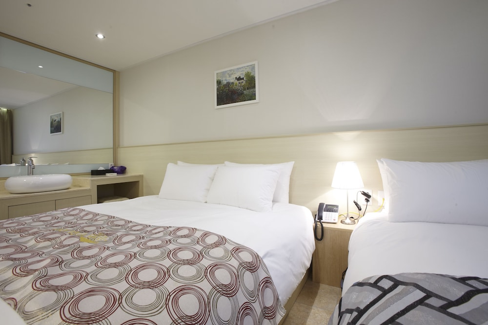 Hotel Sopra Incheon Cheongna 35/67