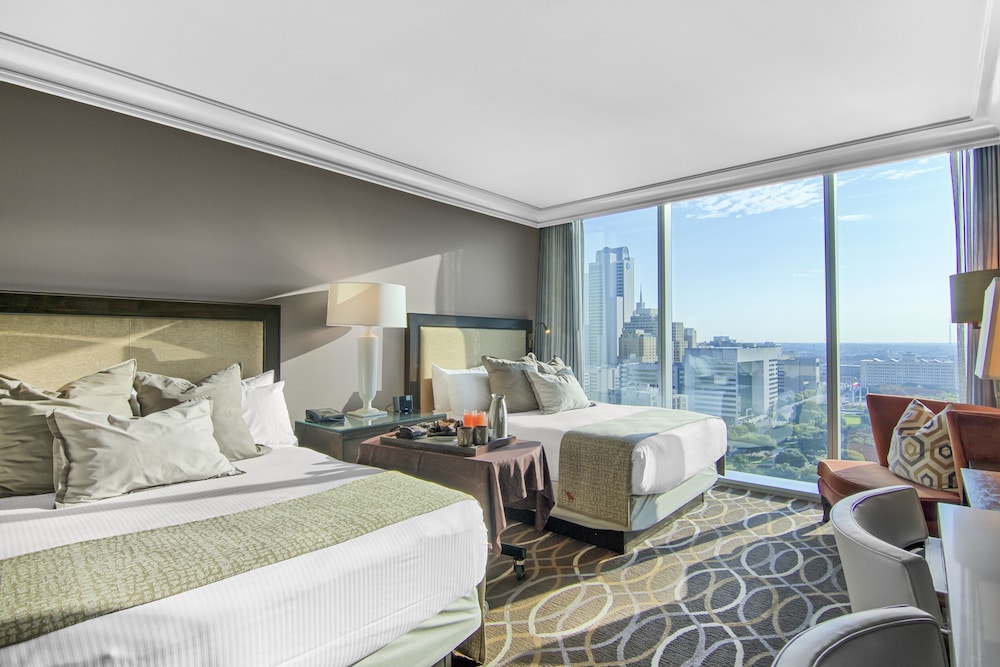 OMNI DALLAS HOTEL 21/92