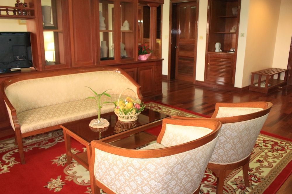 CITY ANGKOR HOTEL 37/67