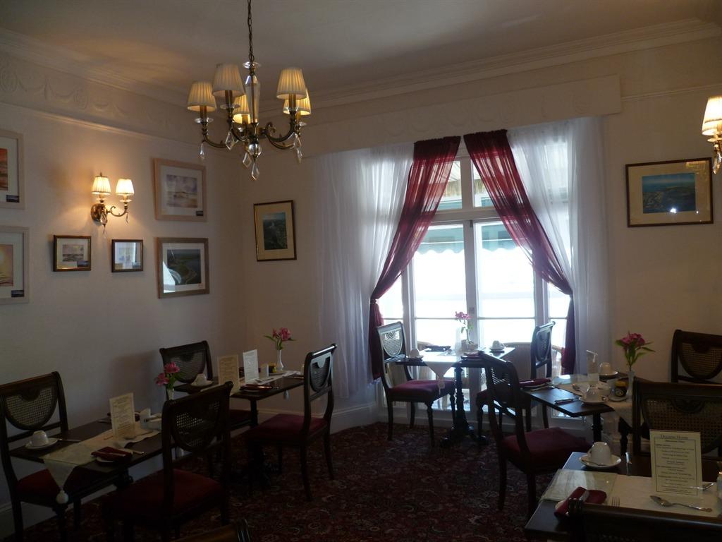 Dolphin Guest House 11/23