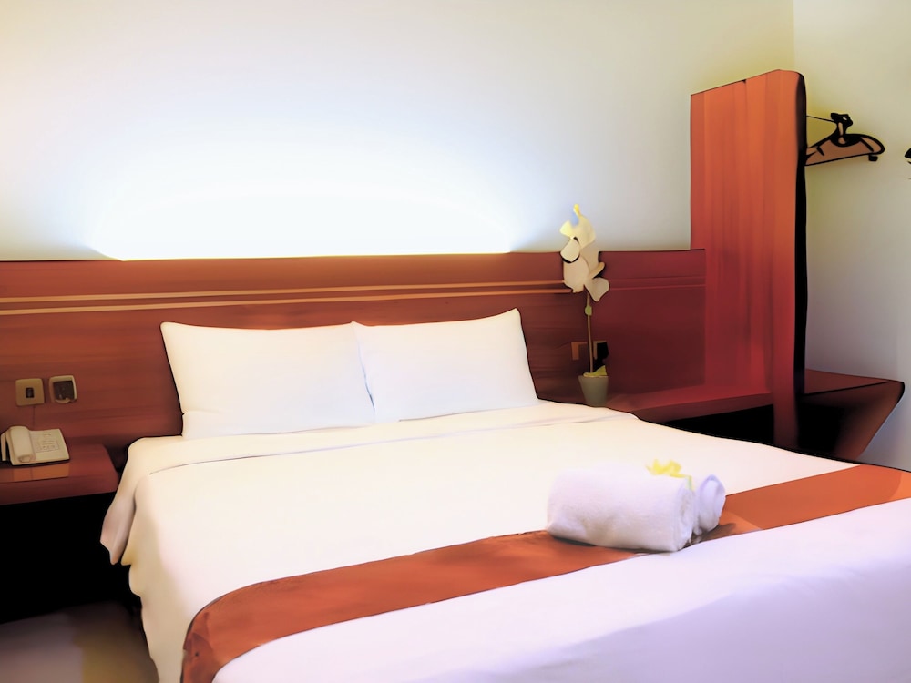 جناح ديلوكس بسرير مزدوج، Gapura Residence Hotel Semarang 3/5