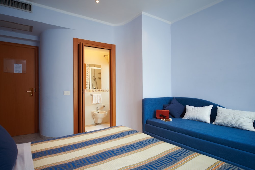 Hotel Sirio 29/44