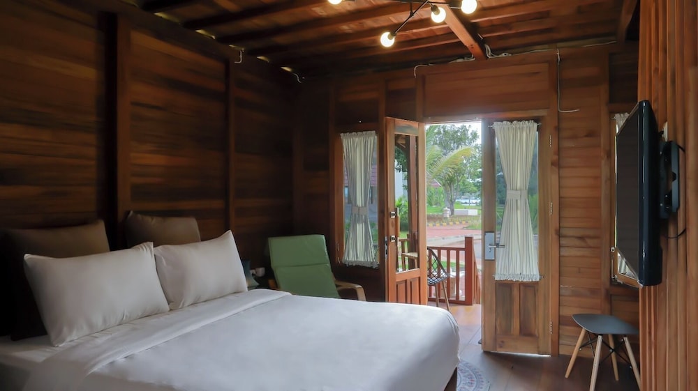 Grand Anyer Palazo Boutique Resort 5/12