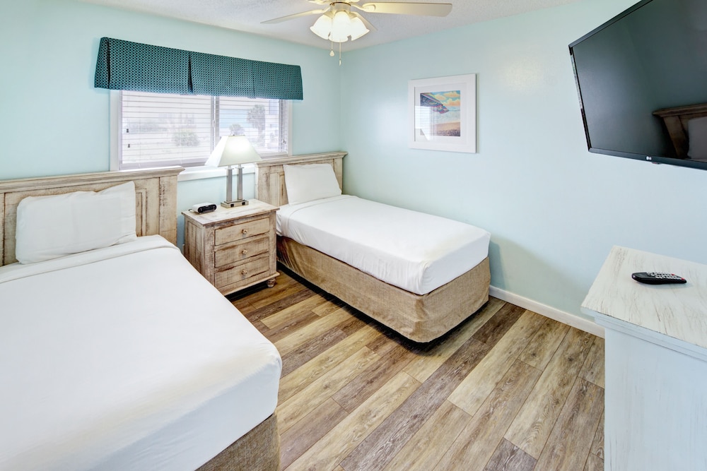 New Smyrna Waves MOD Collection by Sonesta 12/50
