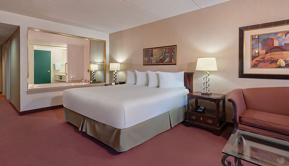 Tropicana Laughlin 15/50