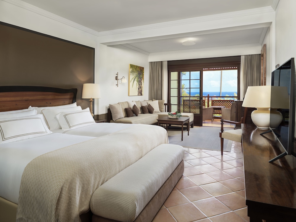 Junior Suite, Single, Golf Course View
