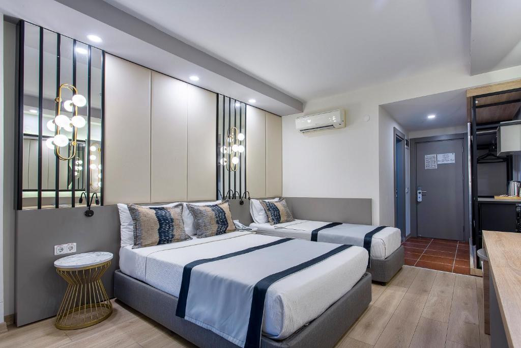 Big, Standard, Double Bed