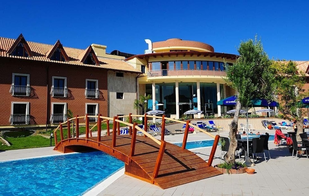 Corte dei Greci Resort & Spa 33/36