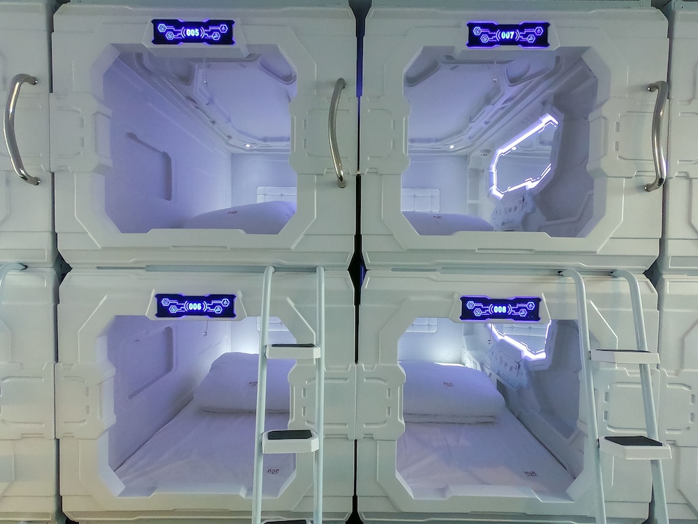 Pod Inn 40/41